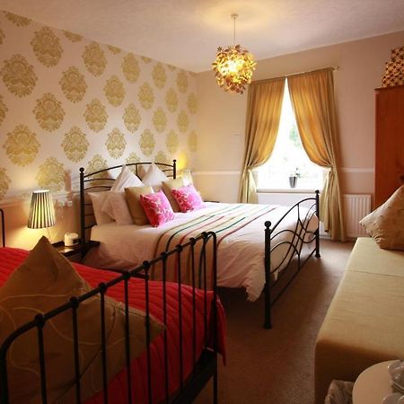 The Hollies Bed and Breakfast Fulford  Exteriör bild