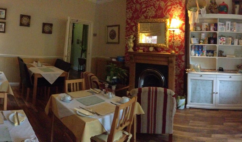 The Hollies Bed and Breakfast Fulford  Exteriör bild